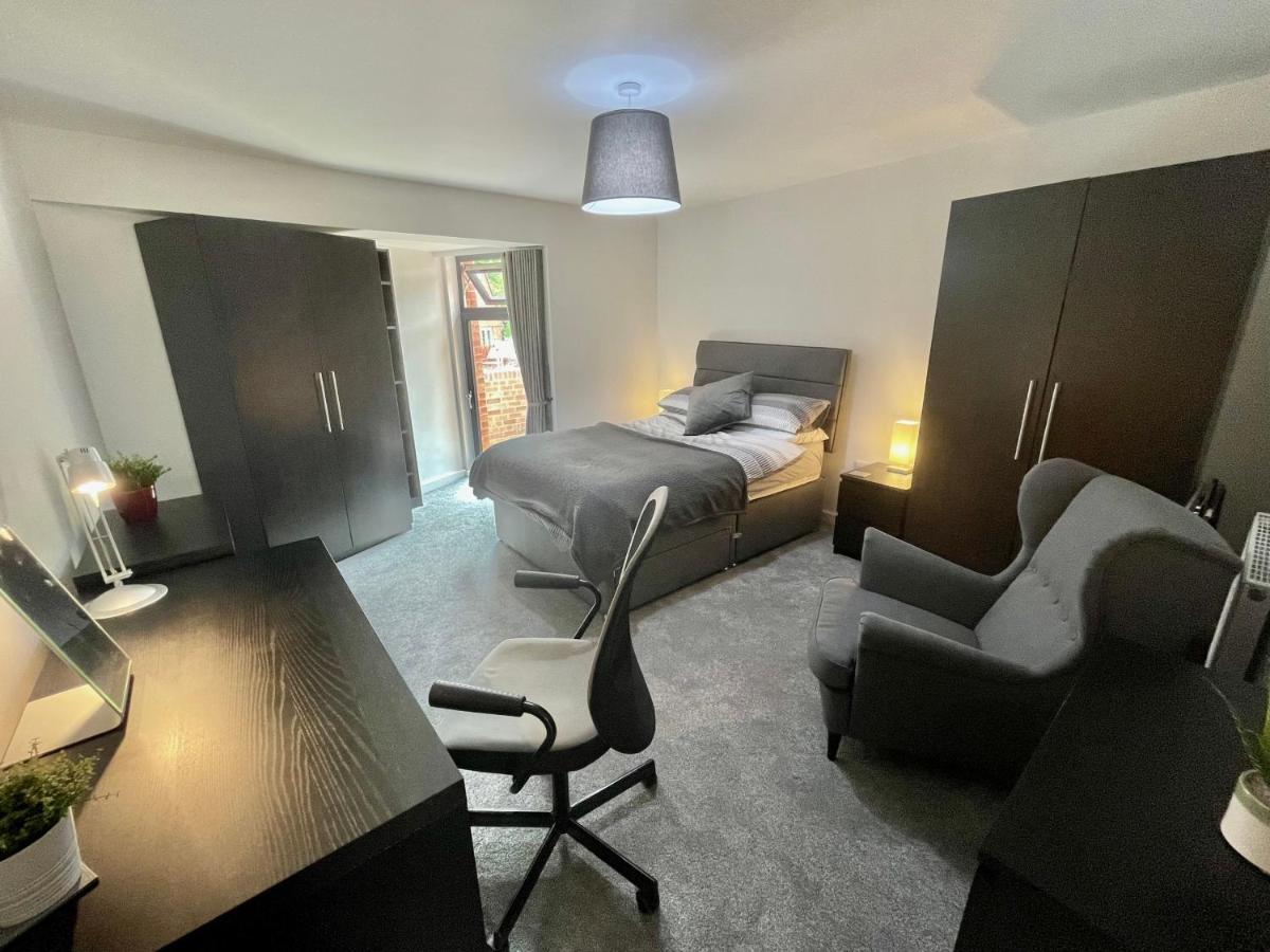 يورك Garden View - 2 Bedroom Bungalow المظهر الخارجي الصورة
